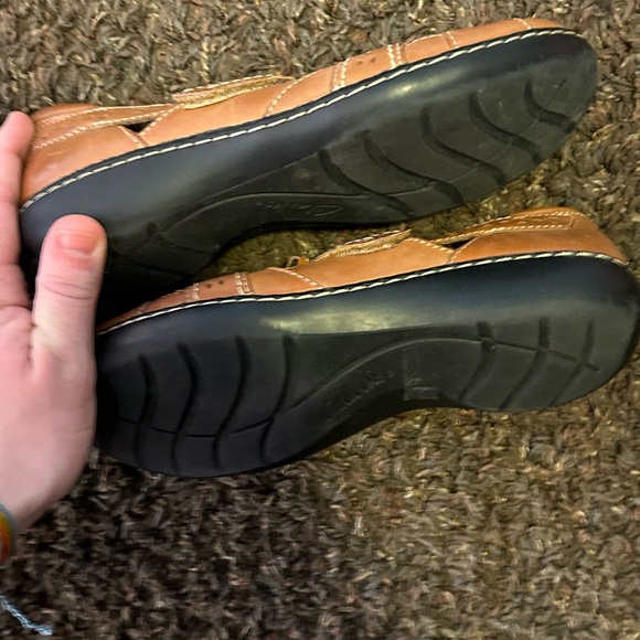 Clarks Bendables #65652 Cognac Leather Flats Mens 6.5 - Picture 4 of 5